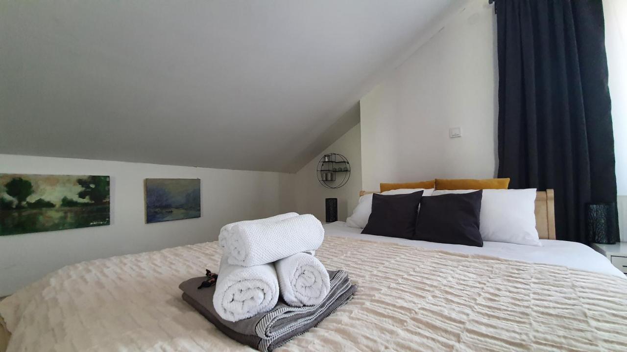 Villa Mons Aureus Popovac Ngoại thất bức ảnh